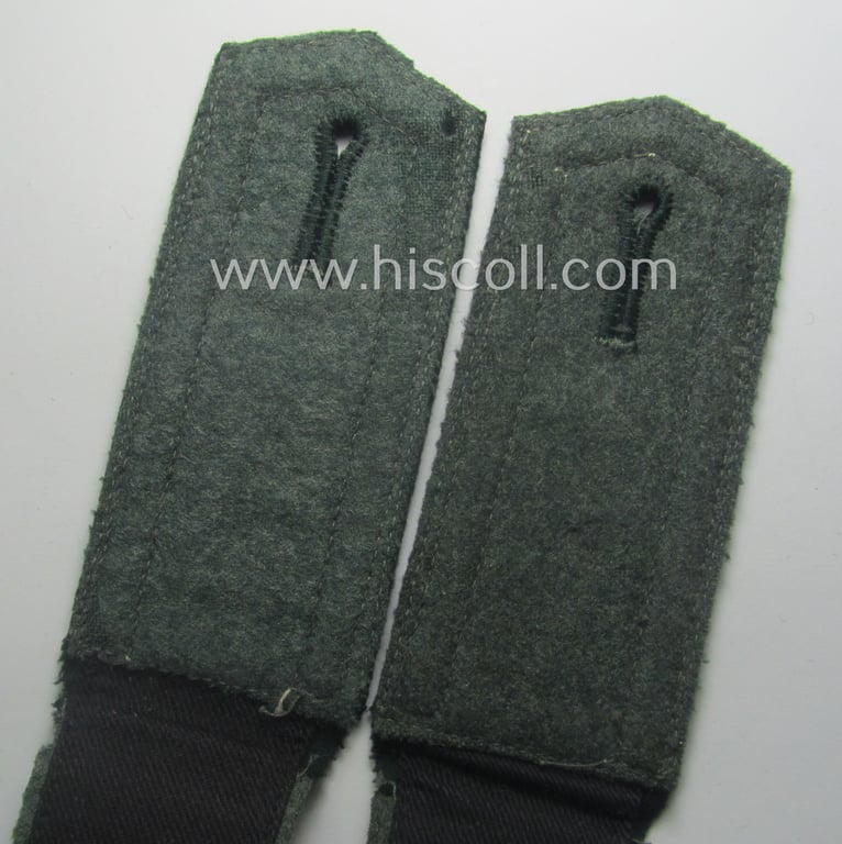 Fully matching pair of early-period (ie. 'M36- o. M40'-pattern and/or pointed-styled), WH (Heeres) 'cyphered' NCO-type shoulderstraps as was intended for a: 'Unteroffizier des Inf.-Maschinengewehr-Abts. 46'