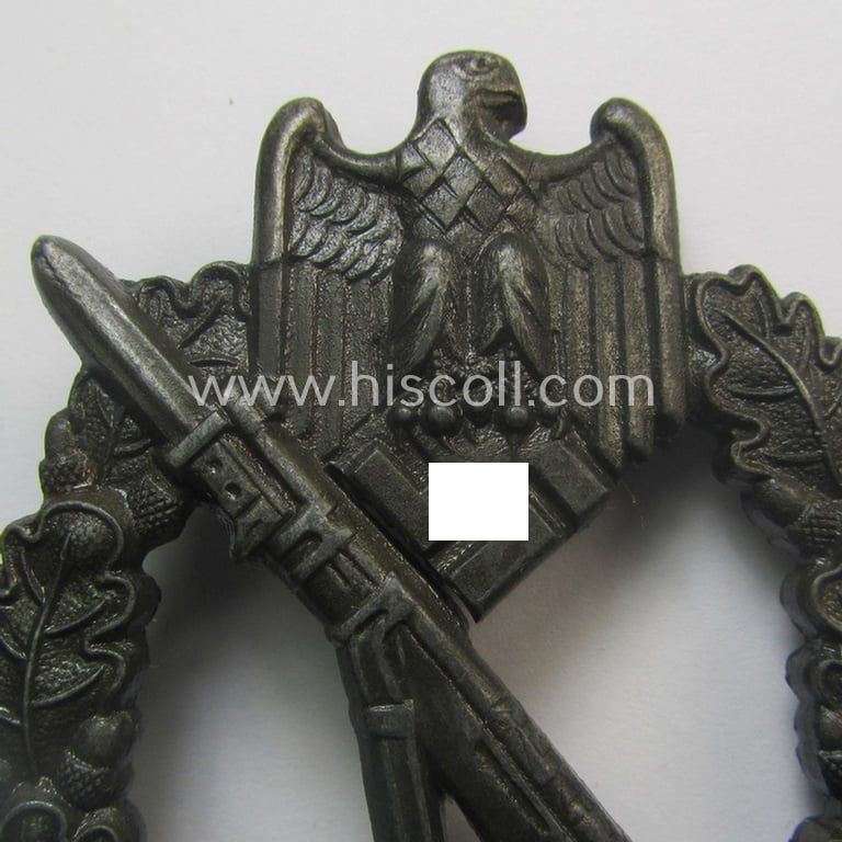 Hardly used, 'Infanterie Sturmabzeichen in Bronze' being a clearly maker- (ie. 'RS&S'-) marked, 'semi-hollow-back' example by the desirable maker: 'Richard Sieper u. Söhne' as was executed in golden-bronze-coloured, zinc-based metal