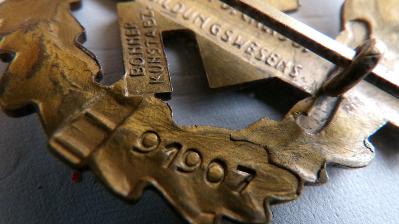 SA Sports Badge in Bronze 2nd Model 1935-1938