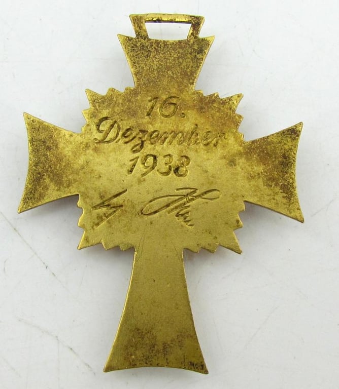 German Mothers Cross in Gold