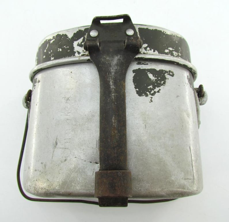 WH/SS M31 Matching Messkit Marked A.W.G.40