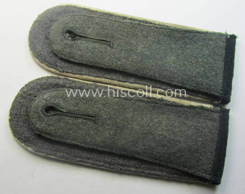 Pair of WH (Heeres), early- (ie. pre-) war-period- (ie. 'M40'-pattern) EM-type shoulderstraps: 'Soldat der Infanterie-Trpn.'