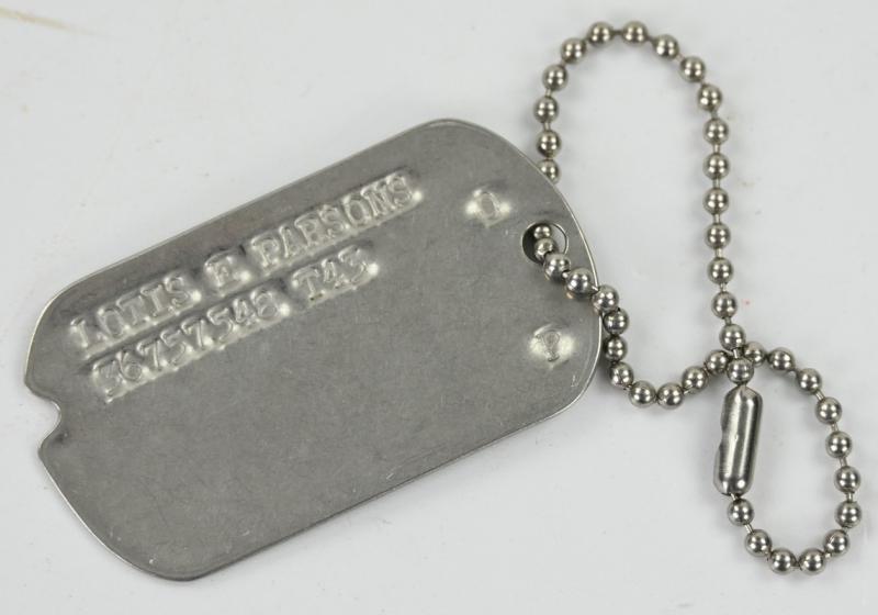 US WW2 Dog-tag 'Lotis E. Parsons'