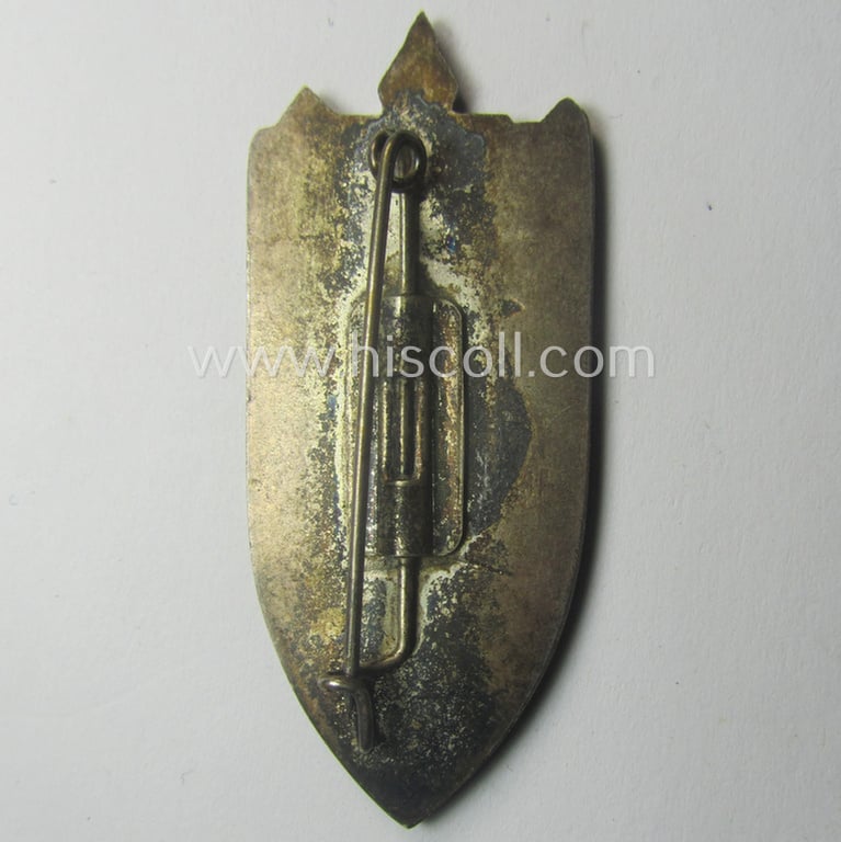 Commemorative - rarely found and truly early-period! - silver-toned, N.S.D.AP.-related 'tinnie' entitled: 'Nürnberg - 1914 -1919 - N.S.D.A.P. - Parteitag - 1929'
