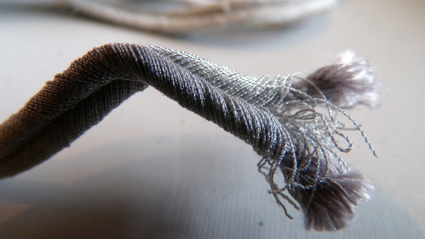 Officer Shoulder Board Silver Braid Cord