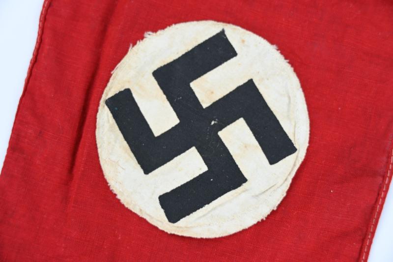 German NSDAP Tinnie (Table) Flag