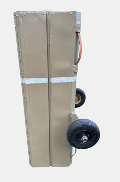 Fallschirmjäger jump container (Abwurfbehälter) for radio equipment