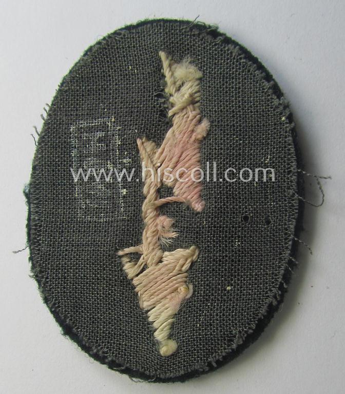 WH (Heeres) trade- and/or special-career insignia ie. hand-embroidered signal-blitz: 'Infanterie-Trpn.'