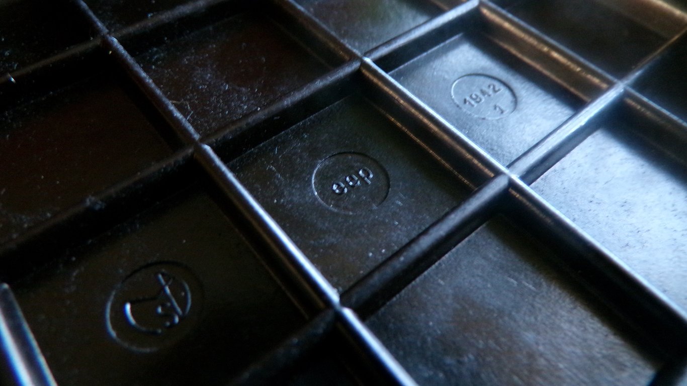 Behälter für 25 stuck Zunder 2CM