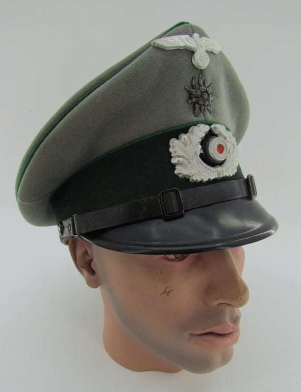 Wehrmacht Gebirgsjäger Enlisted/NCO Visor Cap
