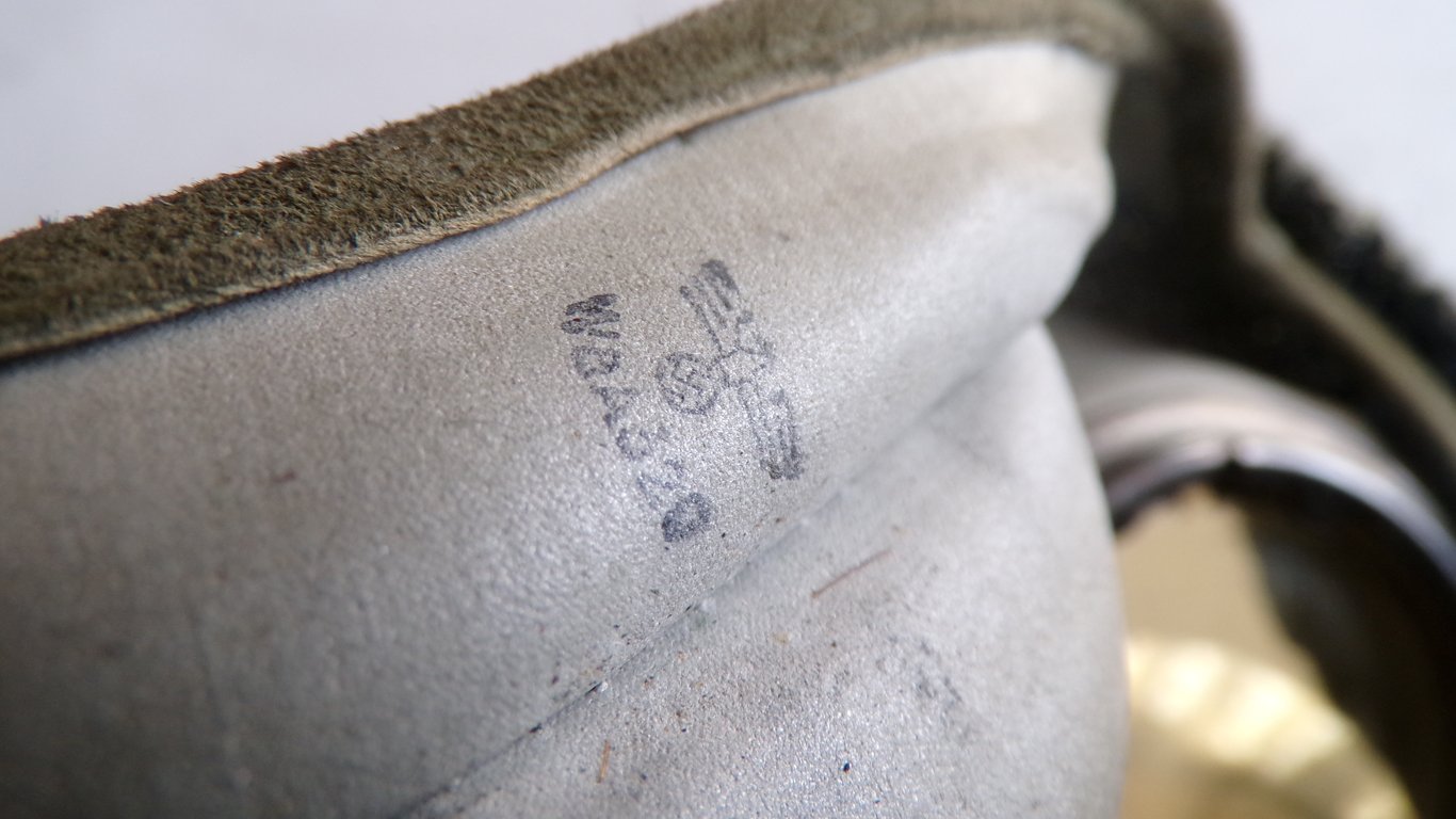 Daimler Benz Factory Guard Gasmask