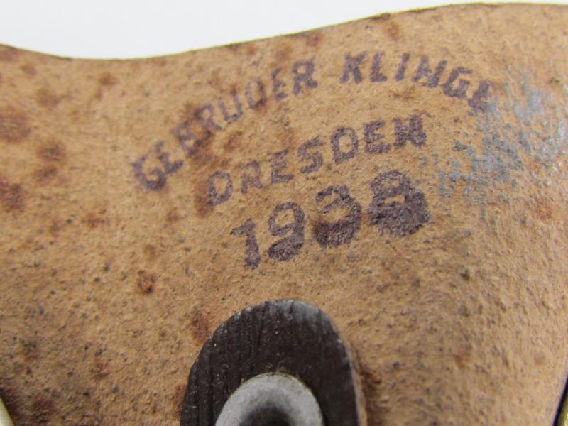 Goggles Maker Marked 1938