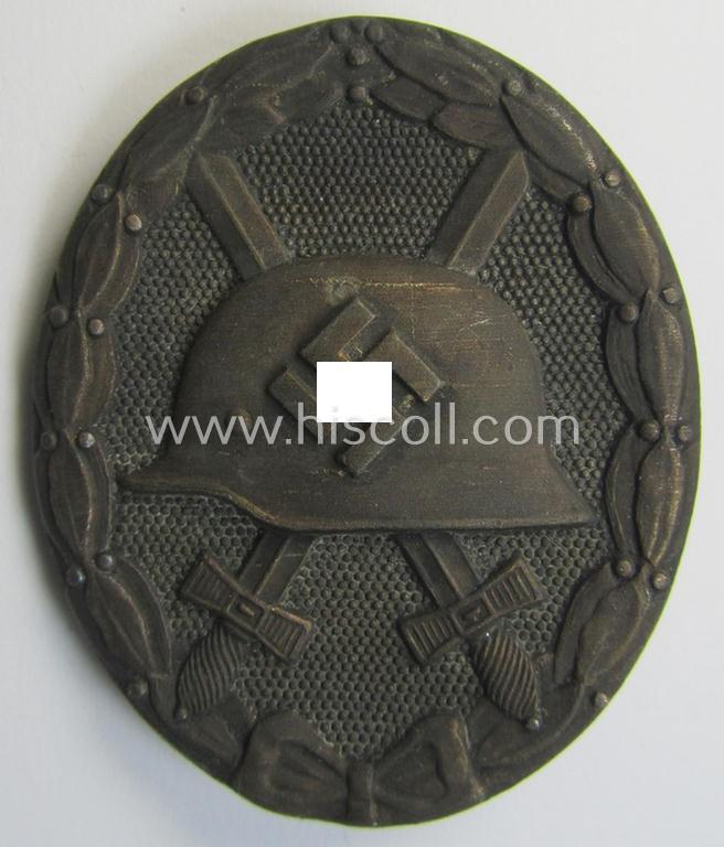 'Verwundeten-Abzeichen in Silber' being a clearly maker- (ie. '30'-) marked- and typical zinc (ie. 'Feinzink'-) based example as was produced by the desirable maker: 'Hauptmünzamt Wien'