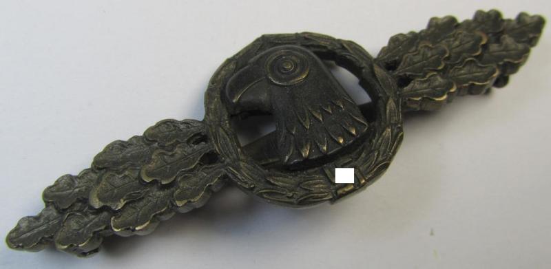 Stunning - and truly detailed! - silver-toned- and/or 'Buntmetall'-based,  WH (Luftwaffe) 'Frontflugspange für Aufklärer in Silber' being a clearly maker- (ie. 'Imme u. Sohn'-) marked example that comes in a wonderful condition