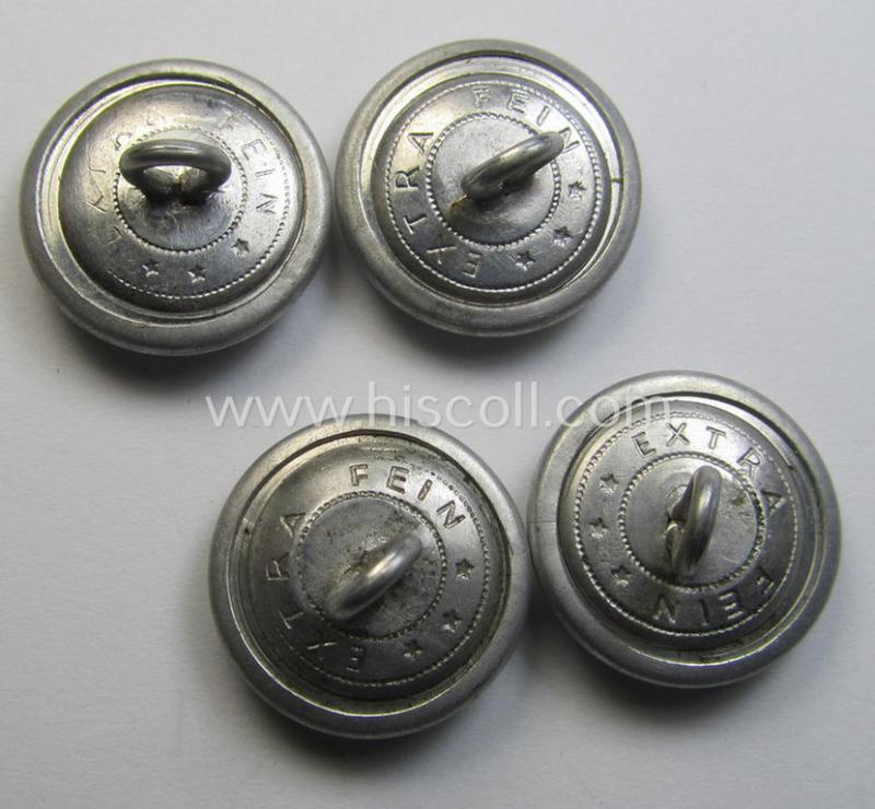 Interesting, pair of matching, bright-silver-coloured WH (Heeres o. LW) shoulderstrap-buttons (ie. 'Schulterstückknöpfe') as were specifically intended for usage by the various WH-staff-members (denoting membership within a numbered: 'Kompanie')