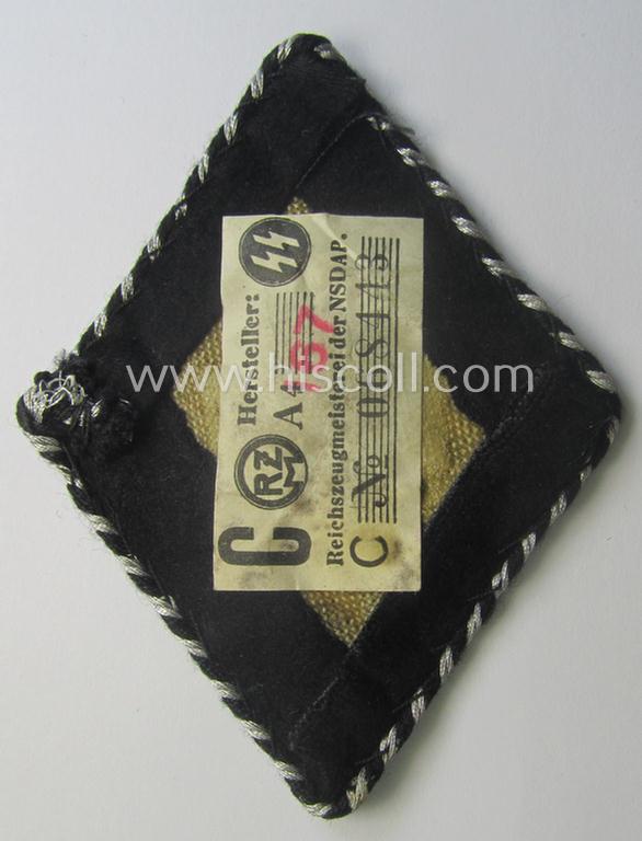 Stunning - and truly rarely encountered! - 'Allgemeine-SS' sleeve-diamond (ie.: 'Ärmelraute') as was worn by the members within the 'foreign', 'Allgemeine'-SS-units in both Norway, Belgium and the Netherlands (with its 'RzM'-etiket!)