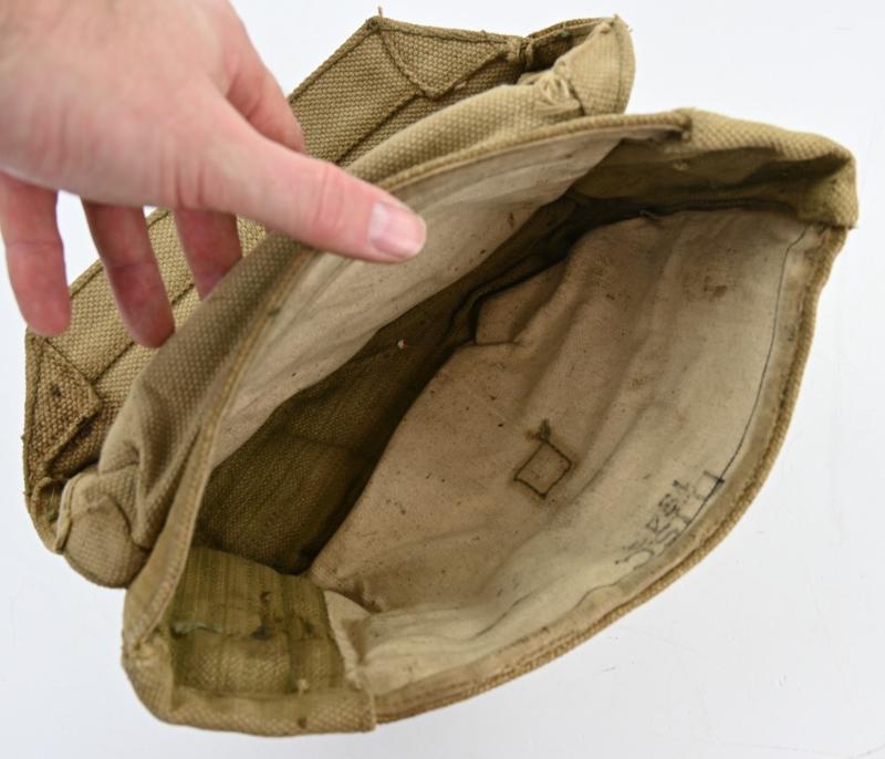 British WW2 KD Satchel Signals pouch