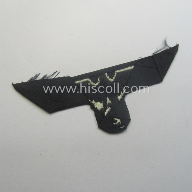 Early- (ie. pre-) war-period type (ie. I deem around 1939/40) WH (Heeres) 'BeVo'-woven eagle- and cocarde-insignia-set as was specifically intended for usage on the black-coloured 'Panzer'-beret (ie. 'Panzerschutzmütze')