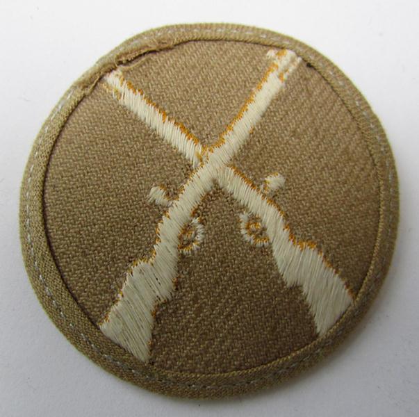 Very nice, WH (Heeres) 'tropical-style', trade- and/or special career insignia (ie. machine-embroidered speciality arm-patch) as intended for a: 'Waffenmeister' (or weapon-equipment NCO) - overall very nice (ie. virtually mint-/unissued!) condition!