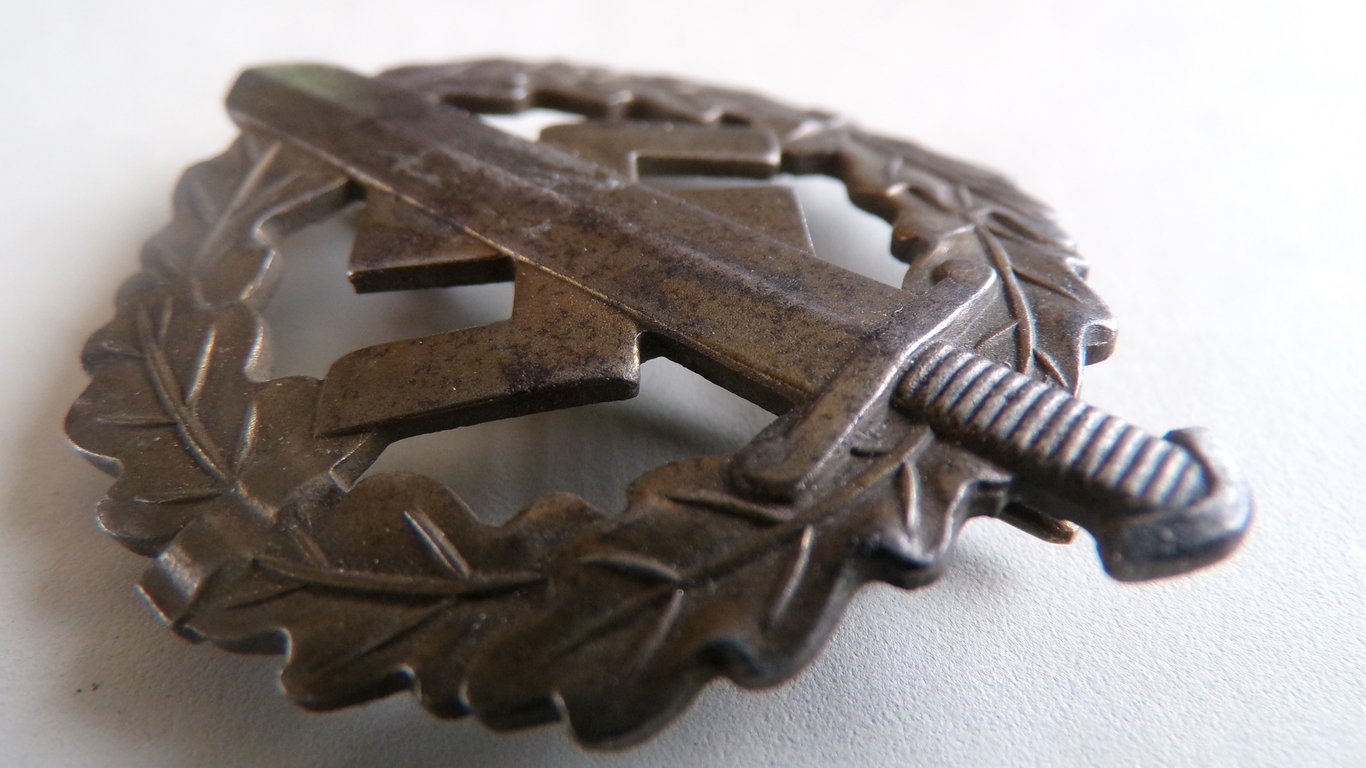 SA Sports Badge in Bronze 2nd Model 1935-1938