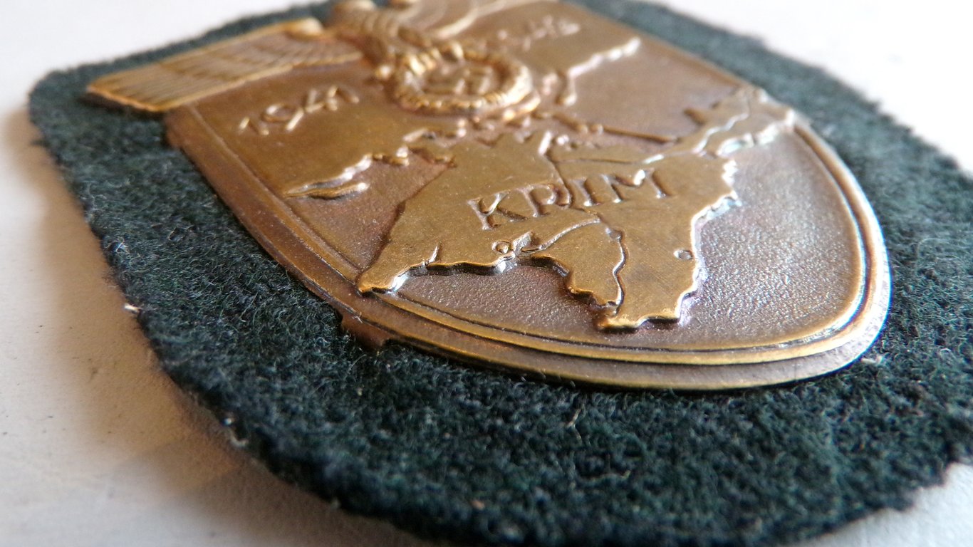 Krimschild ( Krim shield ) black panzer backing