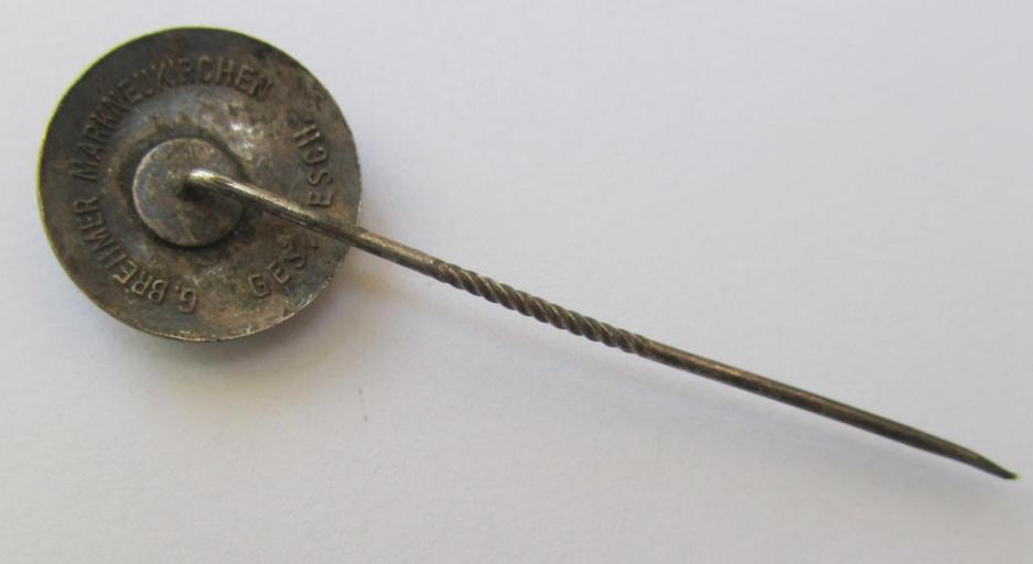 Attractive, semi-enamelled, so-called: RLB- (ie. 'Reichluftschützbund') 'Amtsträgerabzeichen' or: civil-attire badge (of the first pattern), bearing a neat makers-mark ('G. Brehmer') and patent-pending- (ie. 'Ges.Gesch.'-) marking on its back