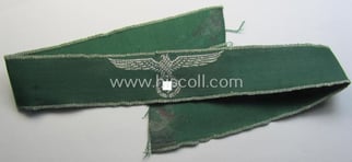 Attractive - and actually not that easily encountered!...