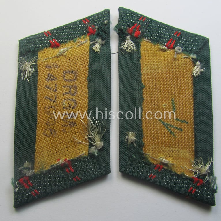Pair of WH (Heeres) later-war-pattern, officers'-type collar-tabs (ie. 'Kragenspiegel für Offiziere') as entirely executed in 'BeVo'-weave pattern as was intended for an officer serving within the: '(Sturm)Artillerie-Trpn.'