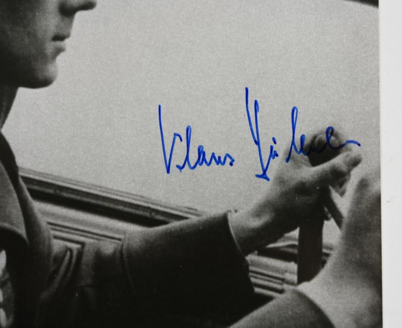 Signature of Luftwaffe KC Recipient 'Klaus Häberlen'