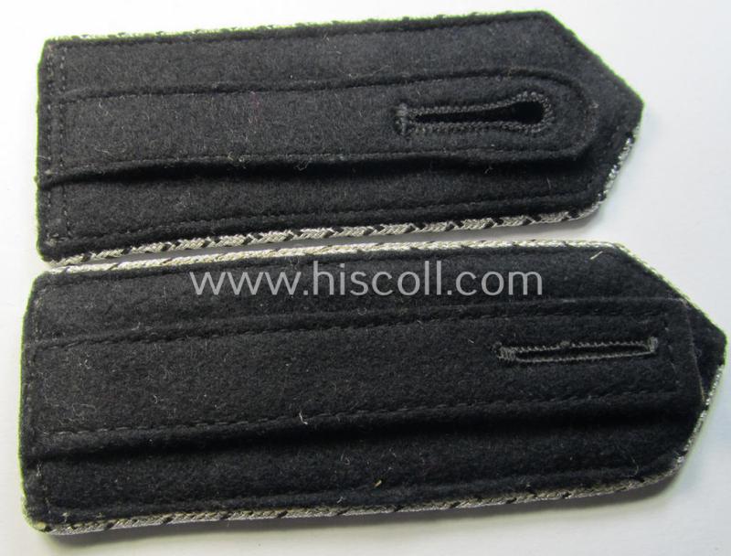 Attractive - and actually rarely encountered! - pair of EM-type shoulderstraps (ie. 'Schulterklappen für Mannschaften') that belonged to an official (ie. 'Mann') serving within the: 'TeNo' (ie. 'Technische Nothilfe')