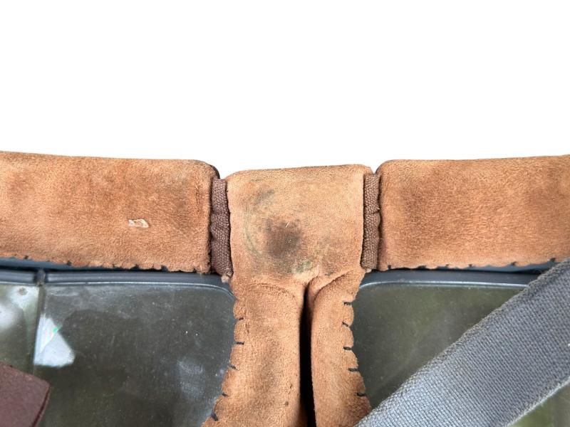 British Flying Goggles MKVIII in box