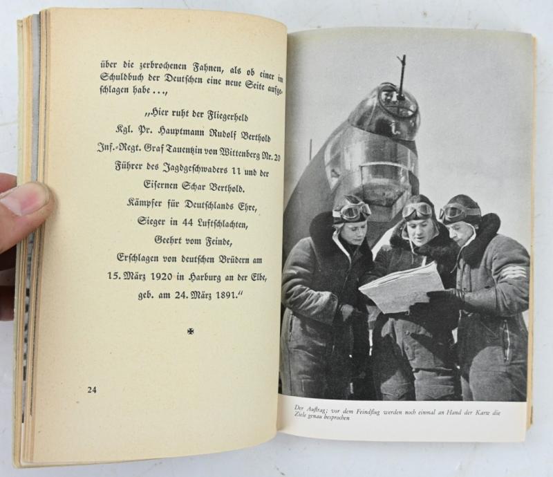 German Book 'Fliegende Grenadiere'