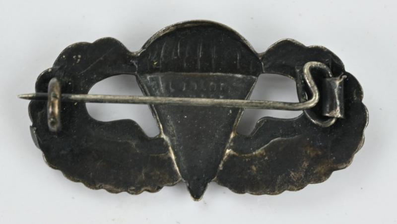 US WW2 Paratrooper Jumpwing British Made