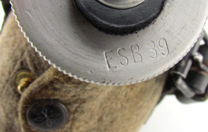 Wehrmacht M31 matching canteen by ESB39