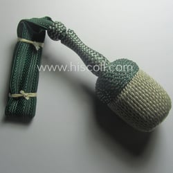 Darker-green- and silver-coloured, NCO-type side-arm knot (ie. 'Portepee'...