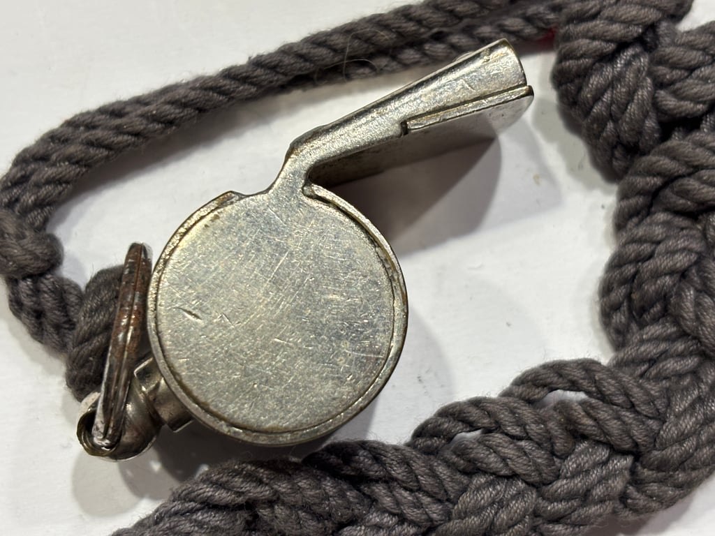 HJ Signal Whistle With Original Cord