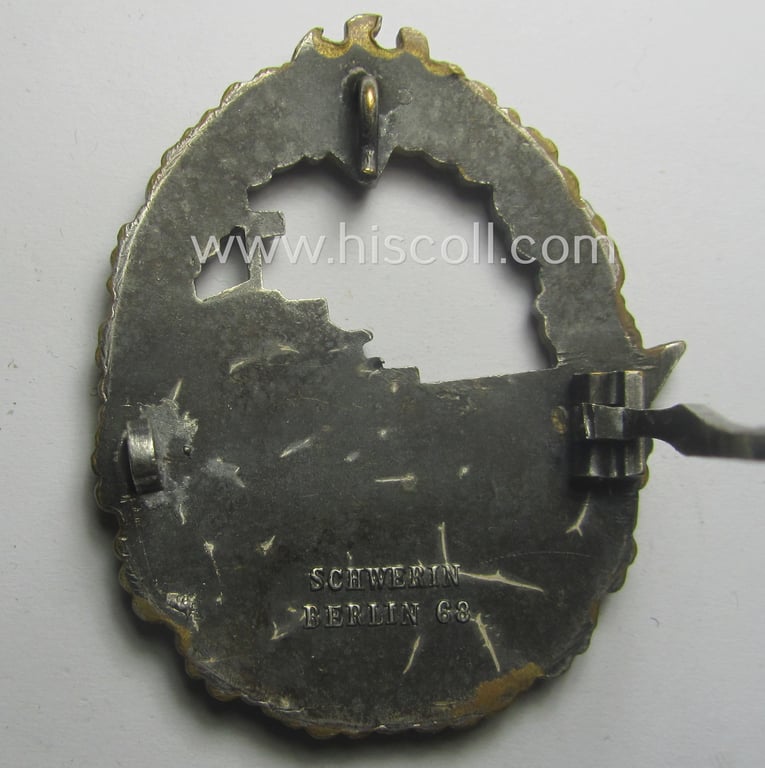 Superb - albeit moderately worn! - luxuriously-styled WH (Kriegsmarine) 'Zerstörerkriegsabzeichen' being a maker-marked example as executed in typical 'Buntmetall' as was produced by the desirable maker (ie. 'Hersteller'): 'Schwerin - Berlin'