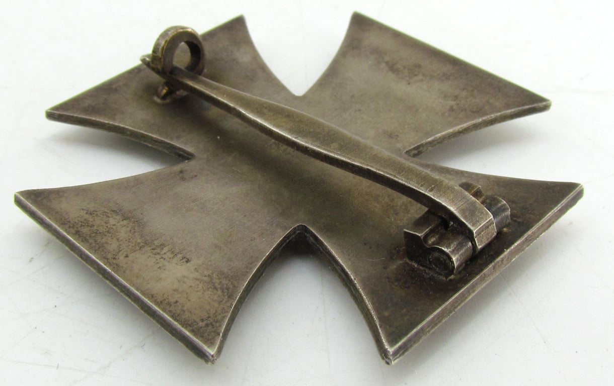 Iron cross 1st class ( EK1 ) Brass Core in Case