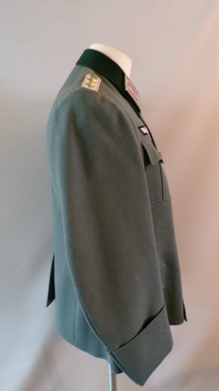 Army Artillery Hauptmann Tunic - Jos. Brüggen Bonn