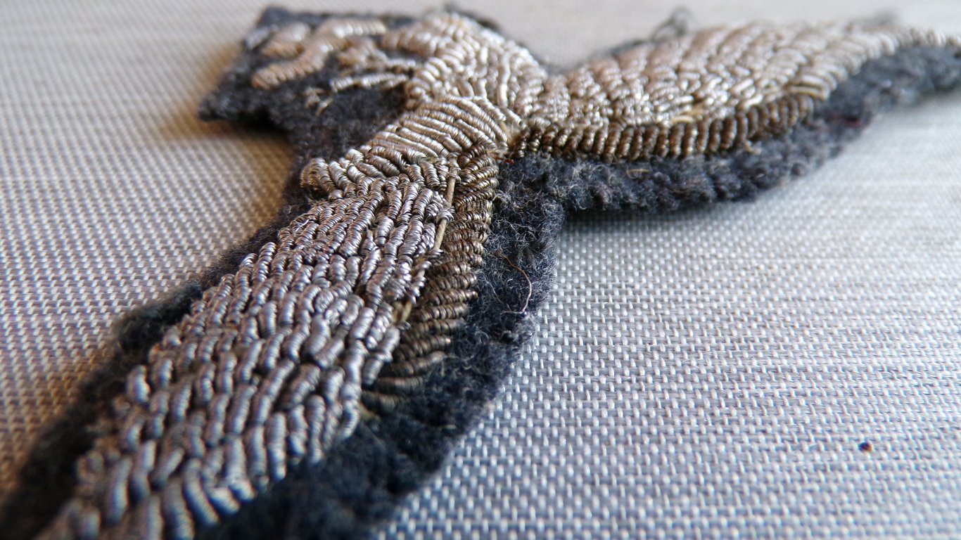 Luftwaffe Officers Breast Eagle – Early 'Droop Tail' Pattern