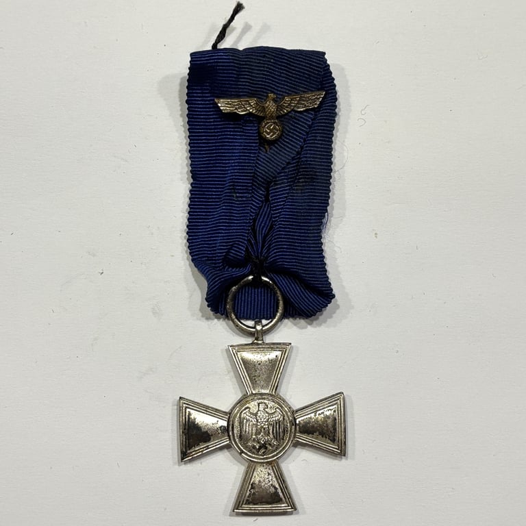 WH Long Service Cross "18 years"