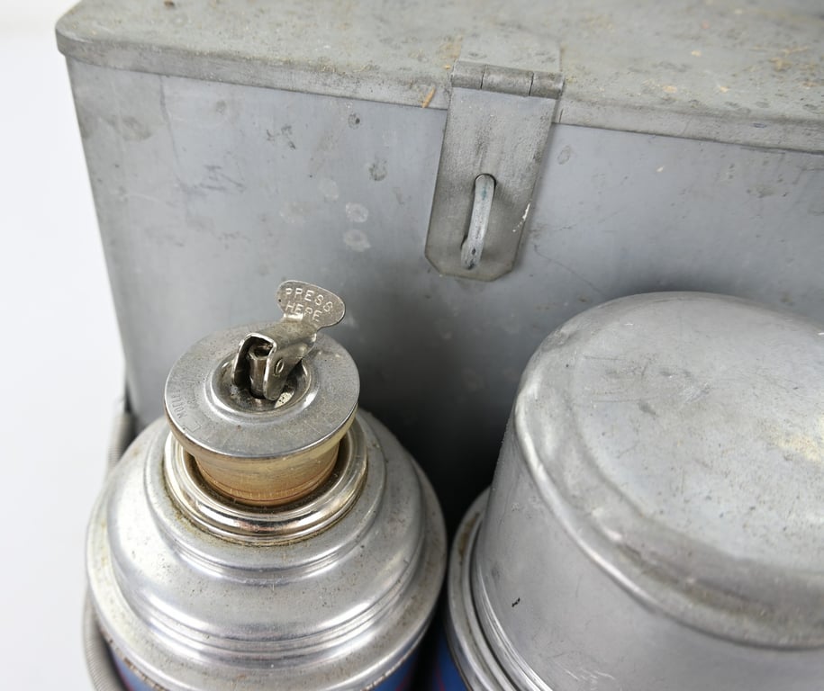 USAAF WW2 B-17 Aircraft Food Container Type A-1
