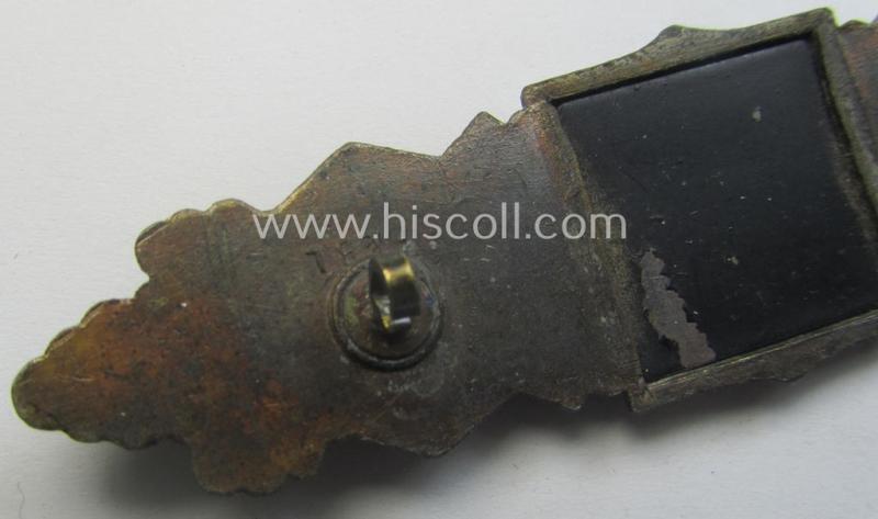 'Nahkampfspange in Bronze' (or: bronze-class close-combat clasp ie. CCC) being a maker- (ie. 'F.&B.-L.'-) marked- and/or minimally converse-shaped specimen as was produced by the maker- (ie. 'Hersteller') 'Funcke u. Brüninghaus'