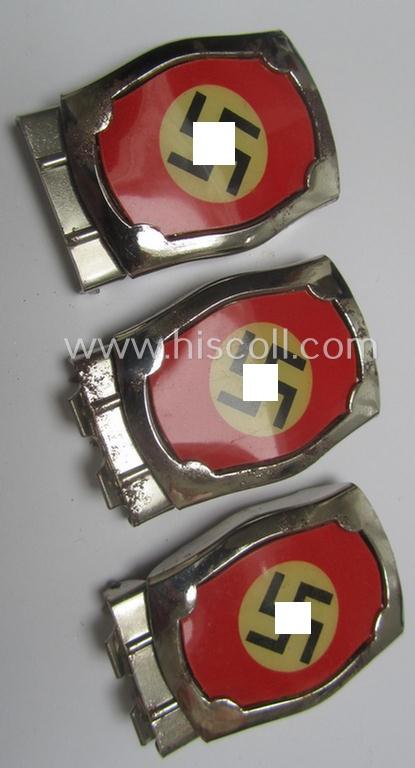 Attractive - and actually unusually seen! - smaller-sized, silver-toned (ie. chromed metal-based) patriotic belt-buckle (ie. 'N.S.D.A.P.'-supportive-piece) being a 'virtually mint- ie. unissued' example that shows some (minimal) rust-staining