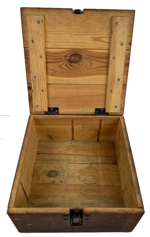 German WW1 Sperrballon Seilmine Equipment box