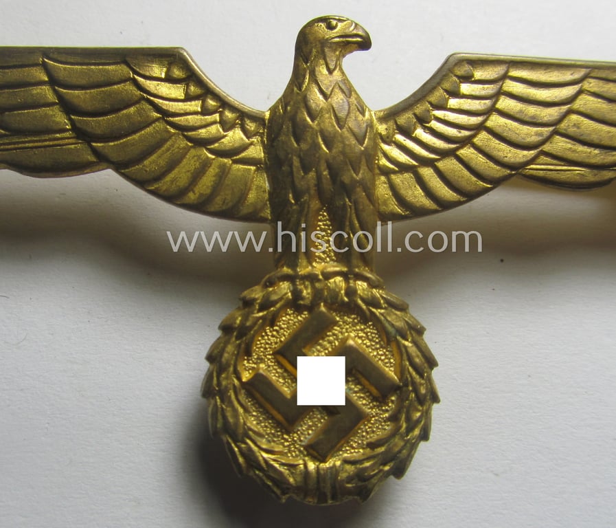 WH (Kriegsmarine) bright-golden-toned breast-eagle as intended for usage onto the white-coloured, naval-type summer tunics ('Brustadler für Sommerrock der Kriegsmarine')