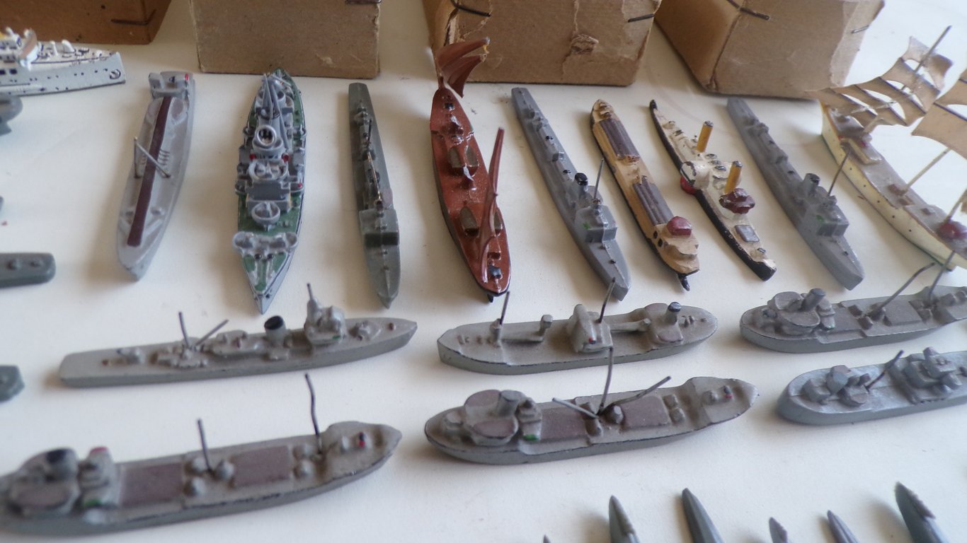 WWII 119x Wiking  tactical identification ships