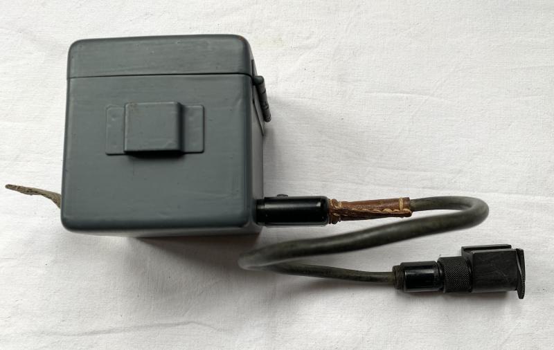 MG 34/42 Optical Sight Light and Battery Box