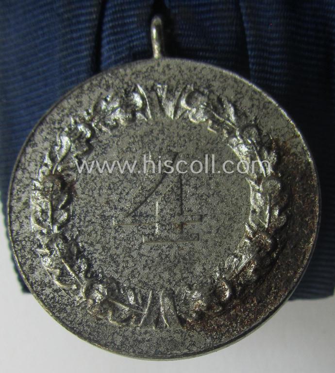WH (Heeres- o. KM) so-called: 'Einzelspange' showing a: 'WH-Dienstauszeichnung 4. Stufe' (as was intended for 4 years of loyal-service) and that shows a detailed, 'Heeres'-type-eagle-device, period-attached
