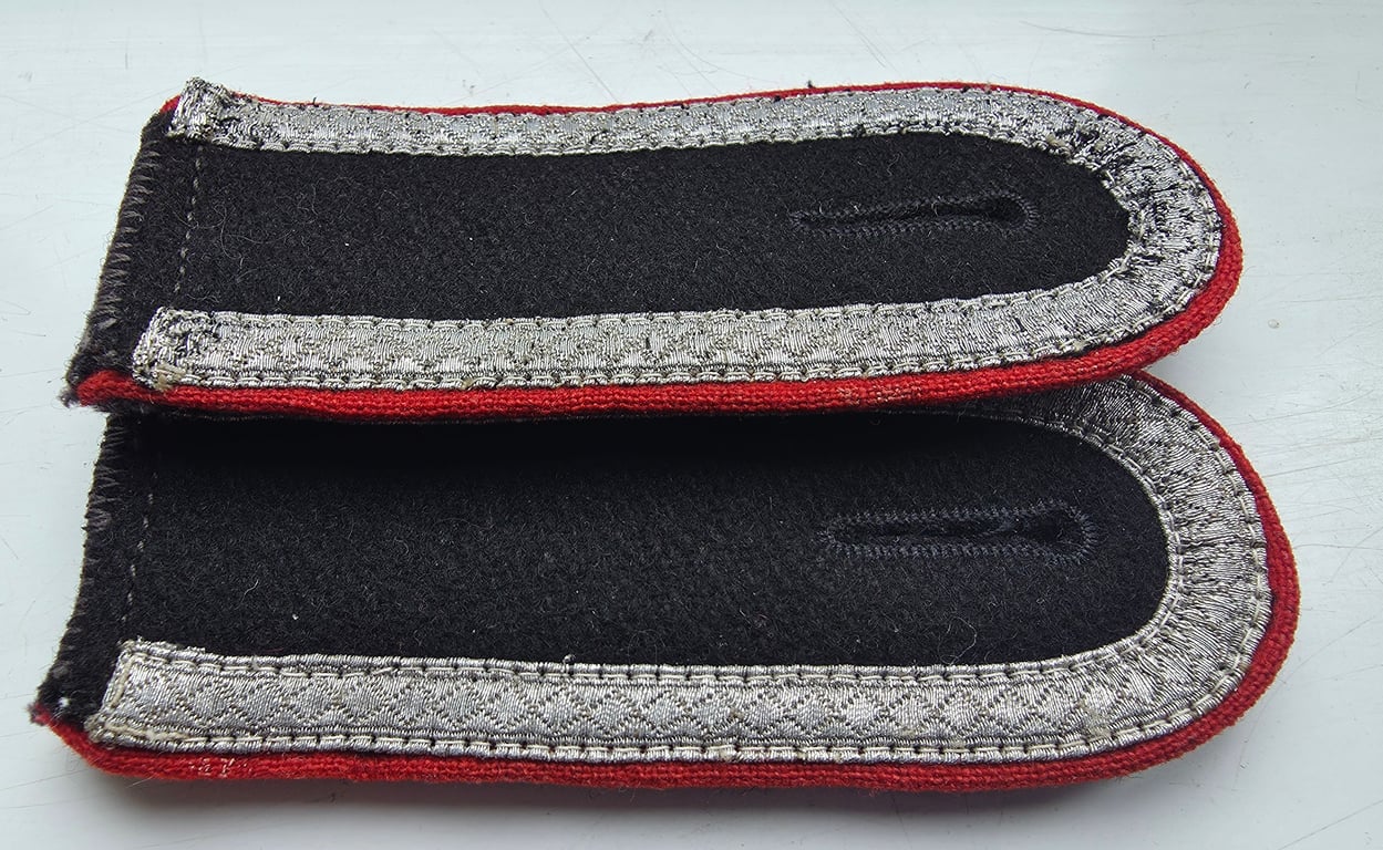 WW2 German Panzer Artillery Unteroffizier straps